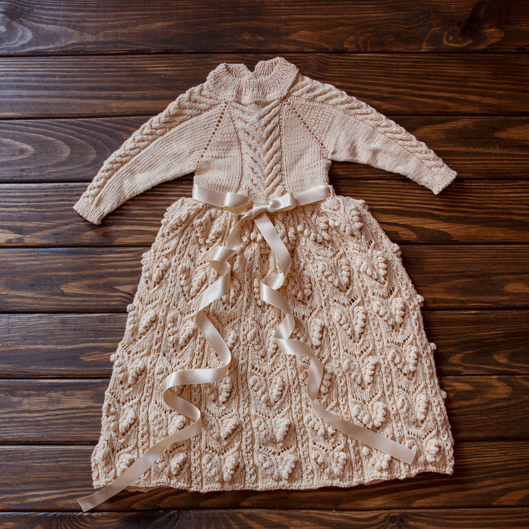 Entirely Knitted Beautiful Baby Girl Gown 2.1'-2.27' 6-9 months