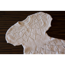 Hand Knitted elegant Dress in superwash merino wool, 9-12