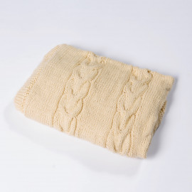Swaddling blanket for newborns, hand knitted