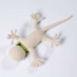 White Lizard for children. Knitted soft toy