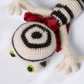 The lizard is a wonderful gift for a baby. Crochet Soft Lizard